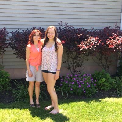 TheresaHudson4's profile picture. 