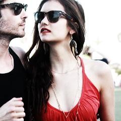 Elena: Desculpe ter apagado as lembranças. Damon: Faremos novas. ❤ Nian Shipper ❤