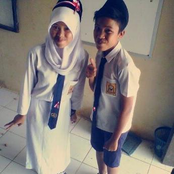 3 23 Mei 2000 3 | kalo kalian pengen berteman dengan gua di Facebook, Namanya = Futra Pagaralam Besemah. :) :) :D :D :p :p