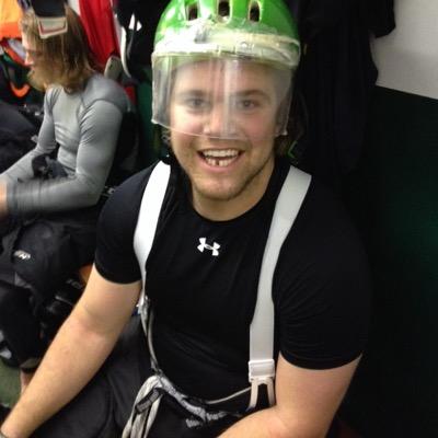 roblikestoparty's profile picture. big head. love smokies. model for hire.