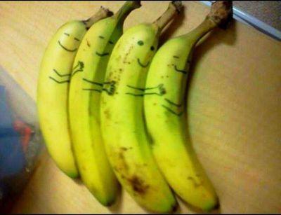 8 girls who just like bananas, , 5sos and 1D. these mama llamas dont need no drama