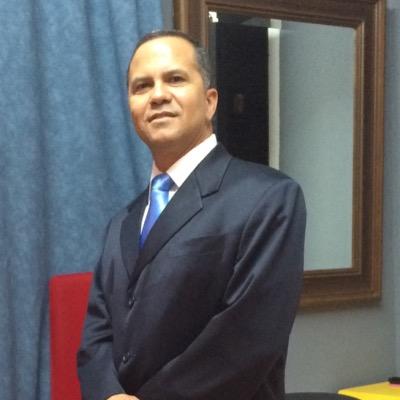 Urologo general y cirugia endo-oncologica san Francisco Macoris, Centro medico siglo 21 y Uromas