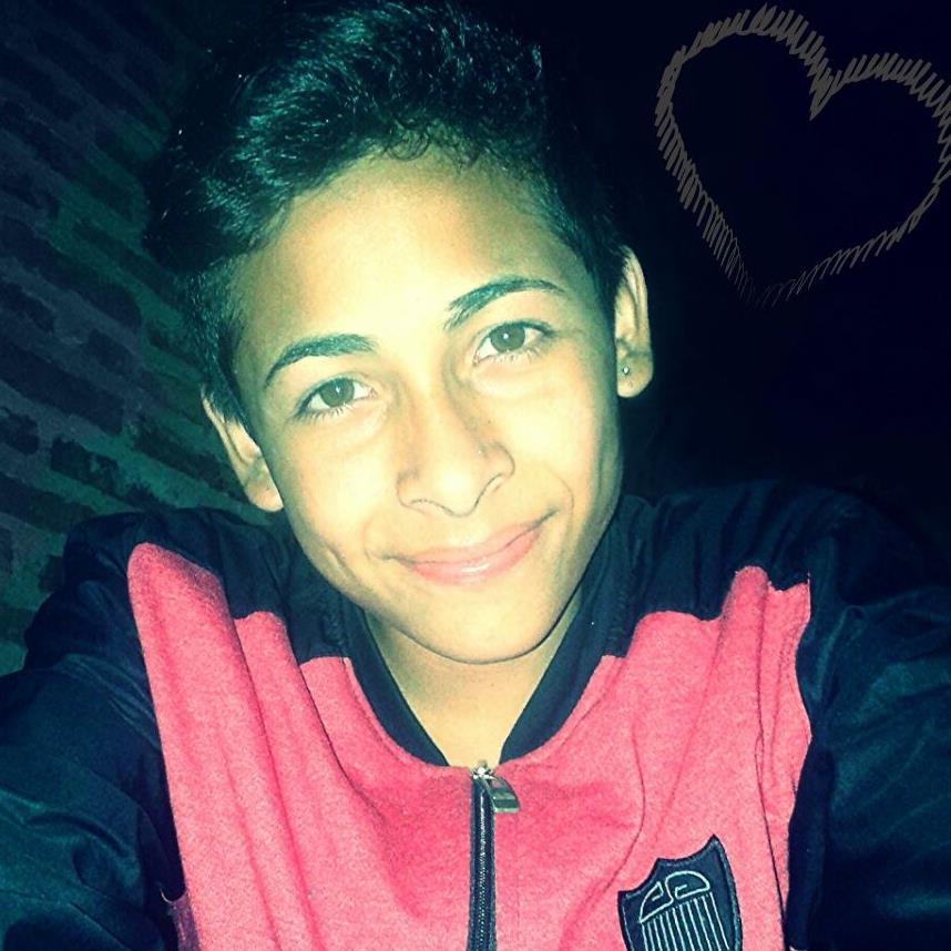 holaa? mi face es este https://t.co/oO6yxTn5cz y soi de river y de nadie mas :*