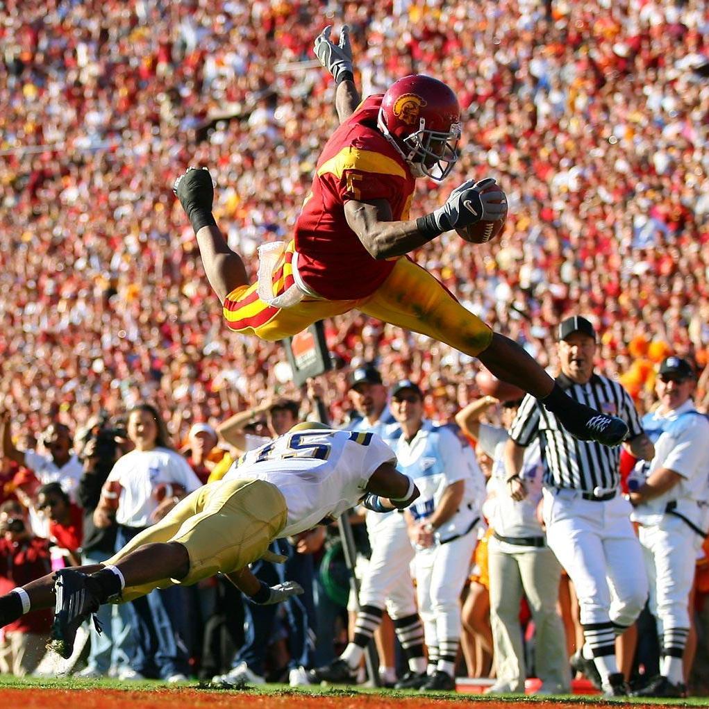 TakeFromWithin's profile picture. Mainly sports related posts and quotes.