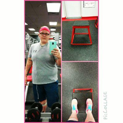 LizFrakes's profile picture. Lift heavy shit!