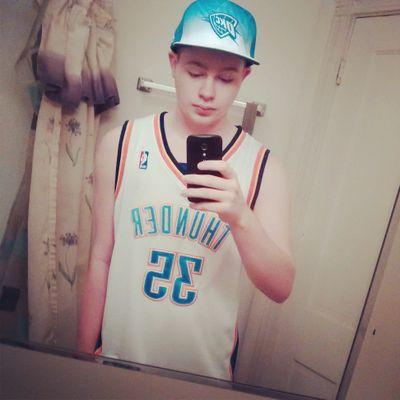 17 years old, been with the love of my life for 21 months  follow for a follow ✊