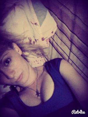~vivir solo cuesta vida.~