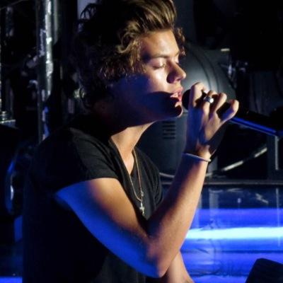 harrylujja's profile picture. august 5th 2014 https://t.co/QdqydNwhBe