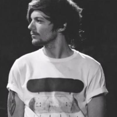 harrygodstyless's profile picture. This is a free follow, if you dont want the unfollow, Follow: @kingt0mlinson ☺️ ask for follow back