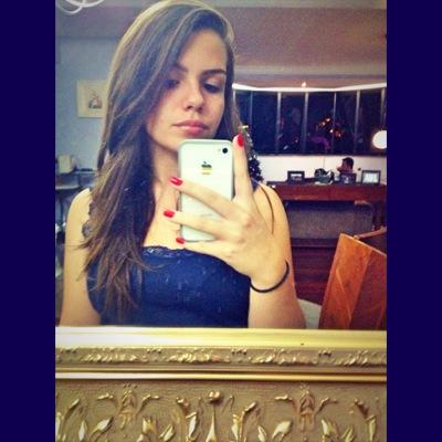 Toda pessoa deveria ser aplaudida de pé pelo menos uma vez na vida, porque todos nós vencemos no mundo- Auggie