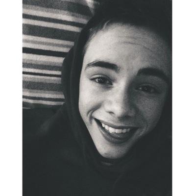 corbynation's profile picture. corbyn besson makes me happy