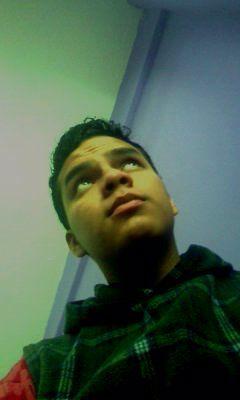 No soy una persona interesante, pero aquí puedo fingir que lo soy.