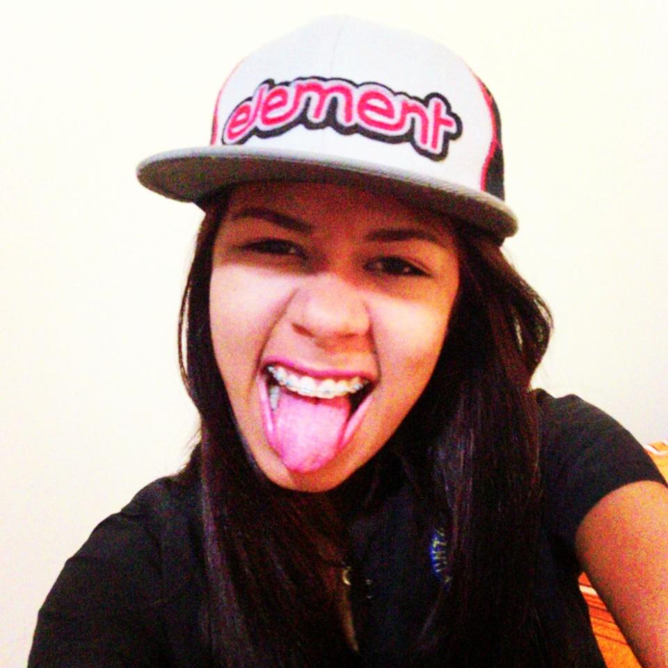 JhoselynLunr's profile picture. Vivir con fuerza, locura y libertad.