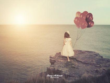 R_Chaken's profile picture. มนุษย์ผู้ชื่นชอบหมูกรอบ...รักธรรมชาติ ชอบสายลม และแสงแดด ---ชอบบ่น