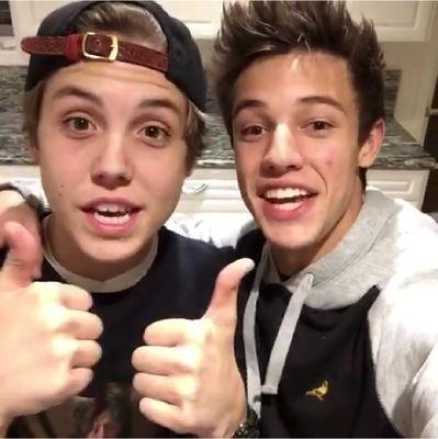 co-accounts|@cashgirll @fudging_linda| would you rather of magcon boys