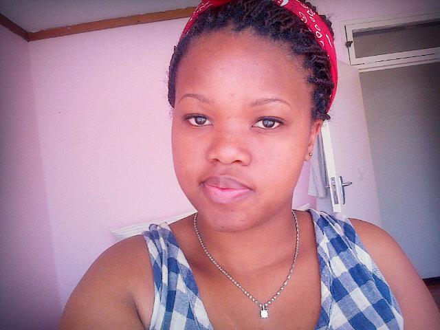 Funny,talktive Love to laugh .straight forward ♡Reggae and Doughnuts