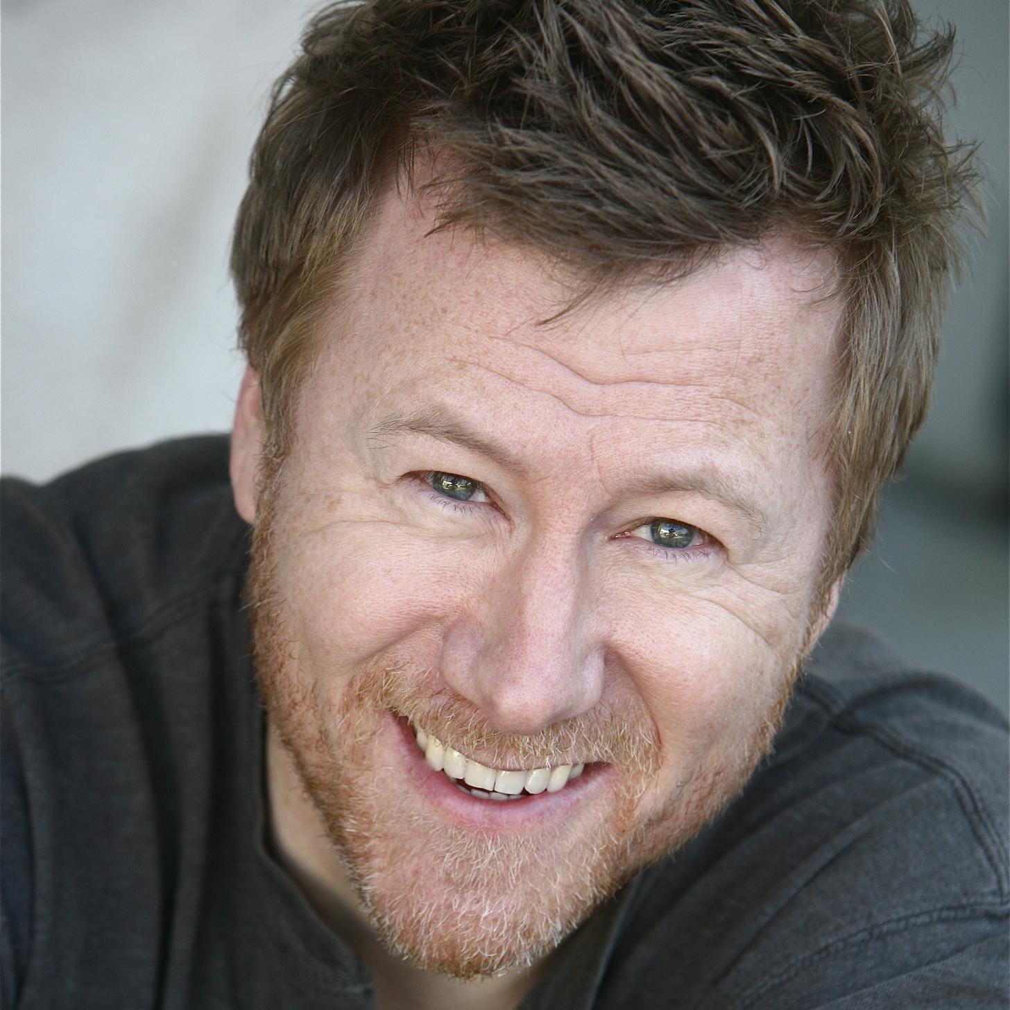 actor, singer, ukulele player, Darren the Dad on Freeform's Everything's Gonna Be Okay, and big fan of love, kindness and the simple pleasures of life.