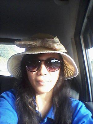 I'm just a simple women who love *HIM* more then everythings I have ...peace no war...^_^