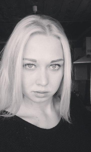 desoramekyn's profile picture. 