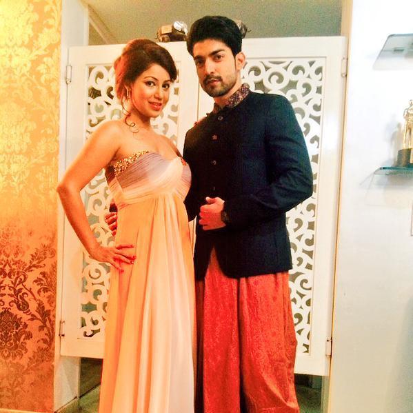 16_aiy's profile picture. 