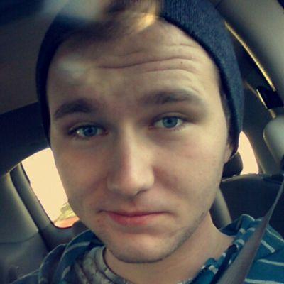My name is Nick Fisher. I'm 18 years old. I tend to be a bit random, but that's okay. :P