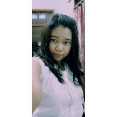 Easy money on searching but happiness is hard to find || college: Diponegoro University || Life starts here ◦◦◦♥