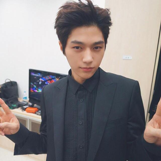Infinite's - L