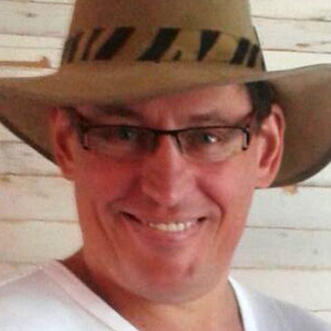 Farmrecruitment's profile picture. Ik recruit wereldwijd Farm Managers. Interesse? DM of bel: +31622791787 #Farmrecruitment #Farmmanager https://t.co/hjq0ct6bFM