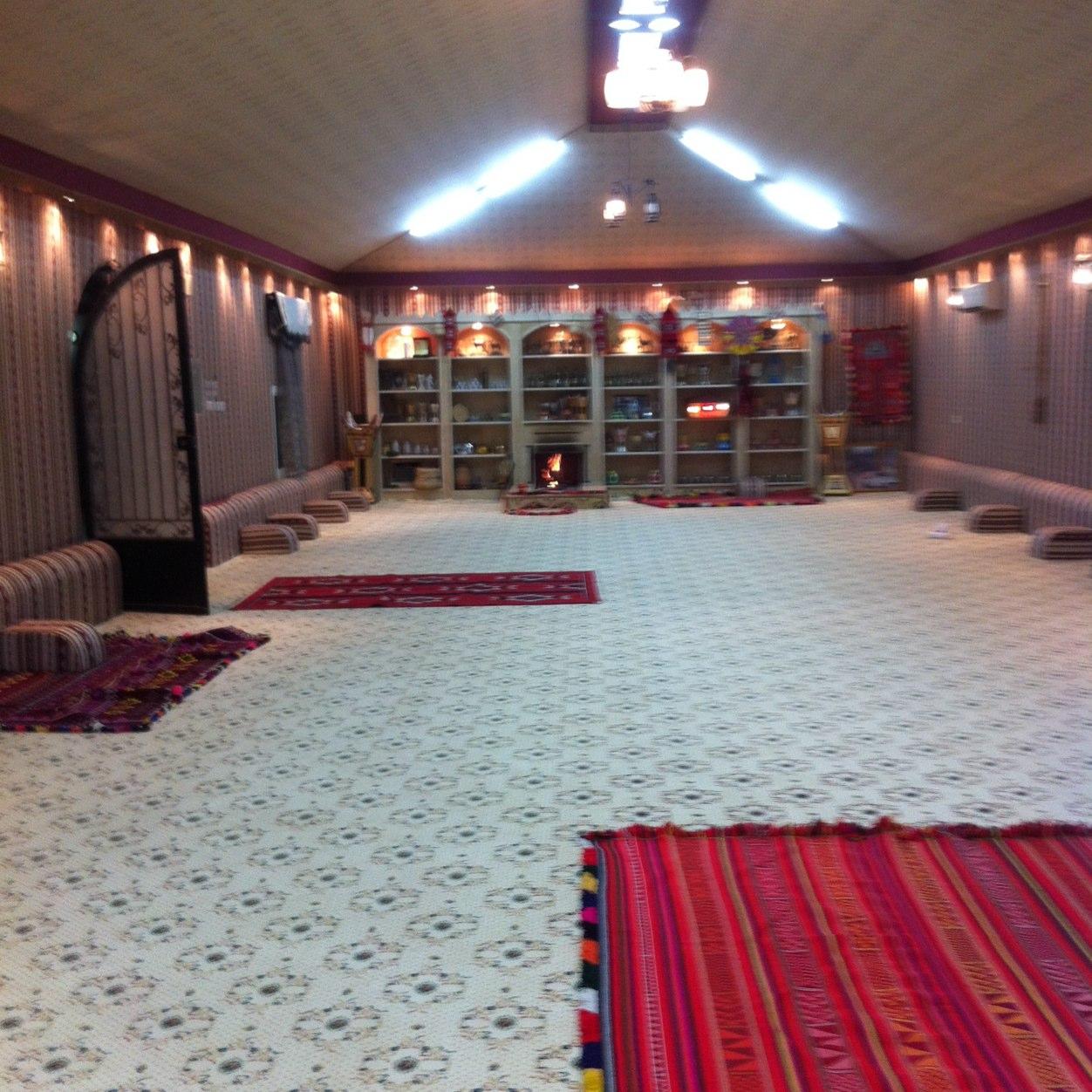 ‏سُبْحَانَ اللَّهِ وَبِحَمْدِهِ ، عَدَدَ خَلْقِهِ ، وَرِضَا نَفْسِهِ ، وزِنَةَ عَرْشِهِ ، وَمِدَادَ كَلِمَاتِهِ ،