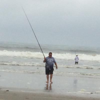 Quintussmith's profile picture. I'm here to tweet about sport and poor service delivery!!