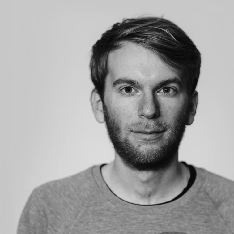 R_mm_lt's profile picture. .