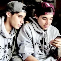 Janoskians 1/5. Multifandom. Yes.