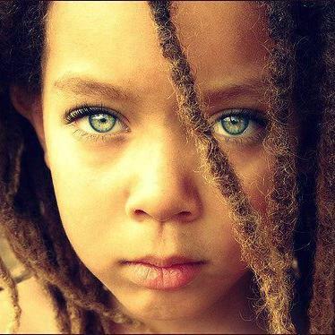 Misty_98008's profile picture. God gave me curves