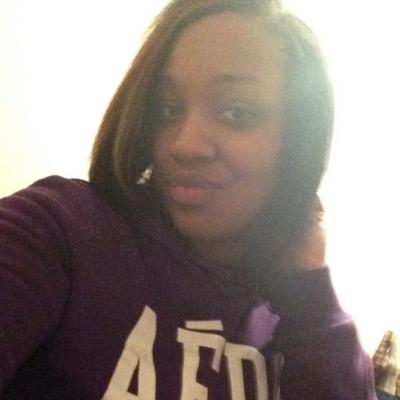 _NetraBANANASSS's profile picture. mind my own, most the time im solo, love gettin money, sometimes I have to fight cause my mouth too slick … but to know me is to LOVE me!!