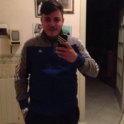 Umberto78672134's profile picture. 