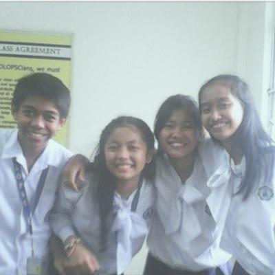 dessiereanne's profile picture. what the hell