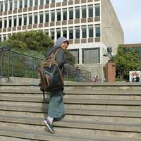 Aida (@adinastiti) 's Twitter Profile