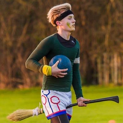 19, male, Keele student studying Biochemistry and Neuroscience.
