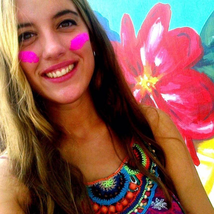 -Que tu sonrisa sea más grande que tus problemas-