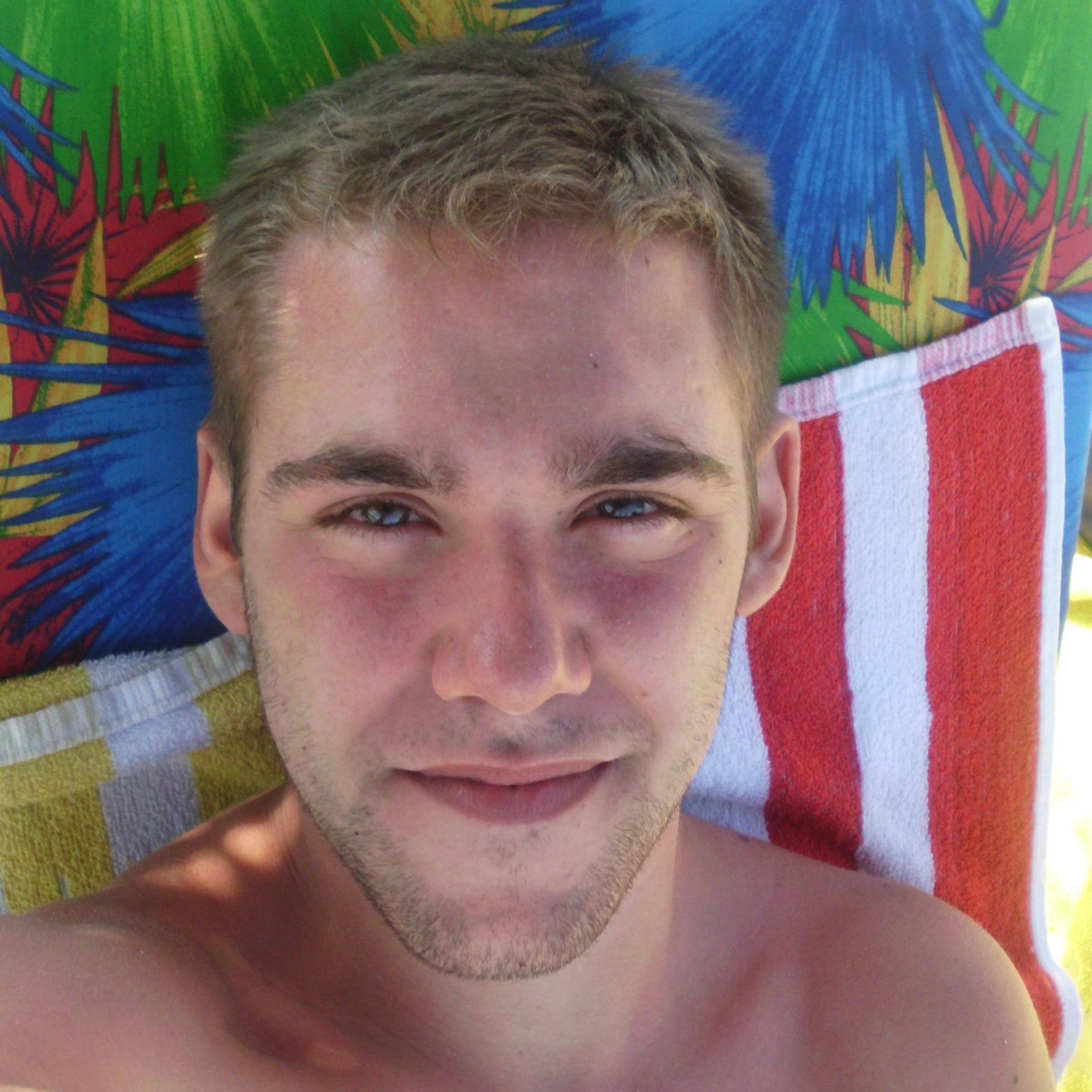 matwes92's profile picture. 