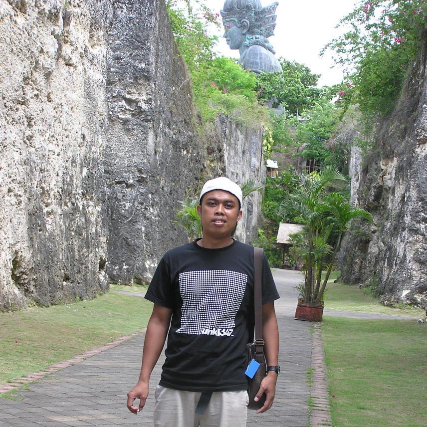 jatnika_21's profile picture. 