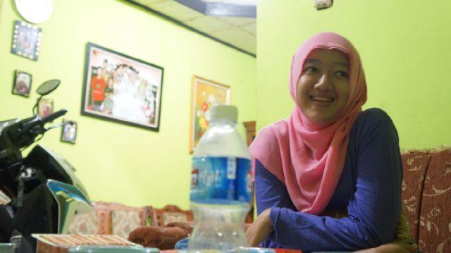 Nur Fitri Oktaviani || SMA N 1 CICALENGKA || STKIP Siliwangi || Merpati Putih || Bandung 25 Oktober 1996