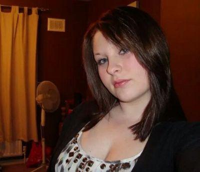 pissonherface10's profile picture. Fun loving brunette 
bi- sexual
20
uk pussy sucking, cock loving, cum eating, piss drinking teen