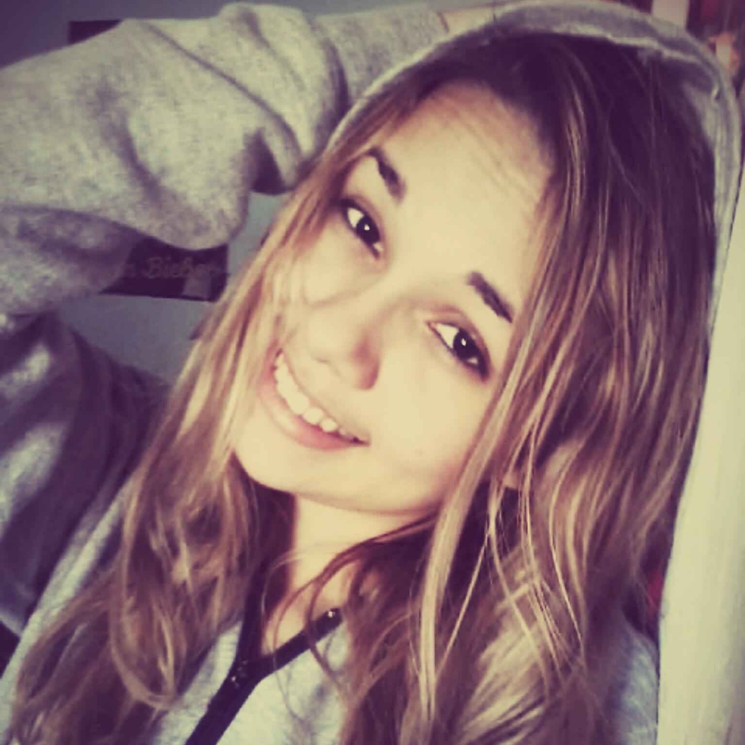 milena.fellix.1@facebook.com