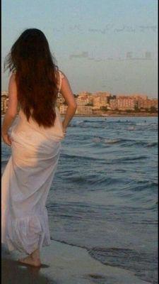 ‏‏لو يعلم الحب كم احبكك لتمنى الحب ان يكون حبيبي