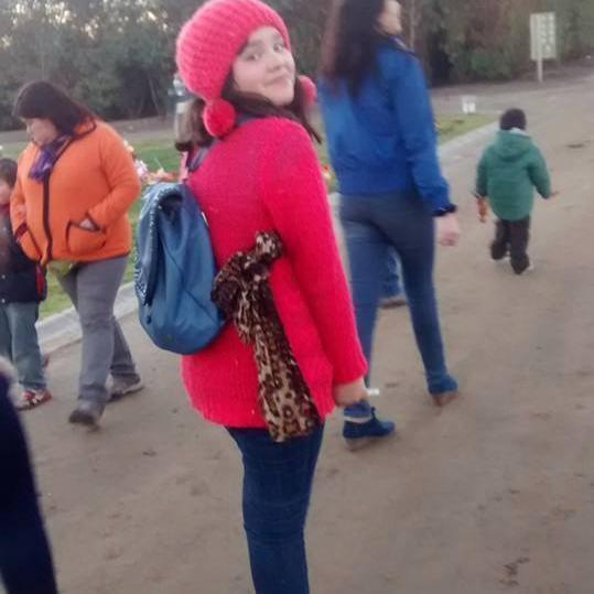 holi me llamo melissa soy fans de beren saat la actriz turca, amo a paramore , amo a mi sobrinito y me gusta mucho jugar ala pelota
