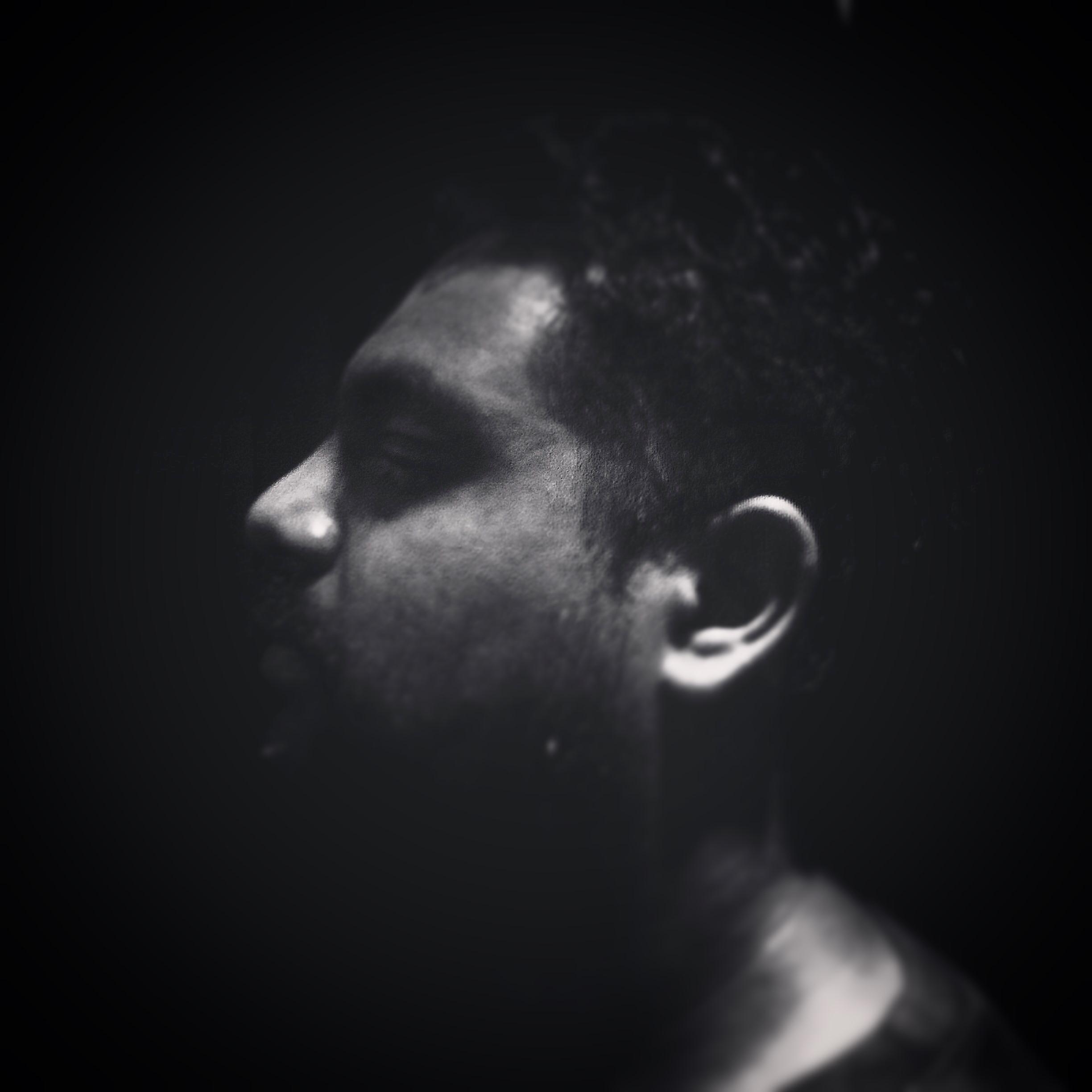 RezaTwahyr's profile picture. Music Producer/Recording Artist/ Bassmaker/Rhytmjunkie/TurbineGeek/Jetdoctor/ Drum lover ..