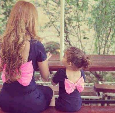 قرب من كل الل حاببهم شيل عنهم خوفهم وتعبهم ، هيجيلك يوم تتمنى فيه لو حتى في نومك تلمحهم ♡