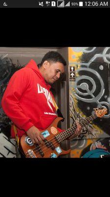 Lomo Hobbyist, Bassist @BeiaStone , Senior Analyst. Reverse Psychologist! https://t.co/wo0U9ta33l