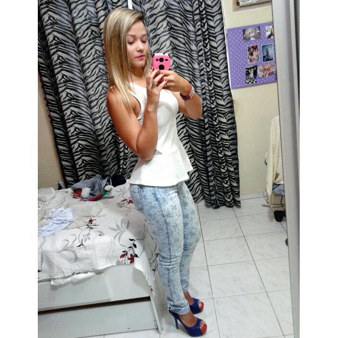 Ou você intimida o mundo, ou o mundo intimida você.